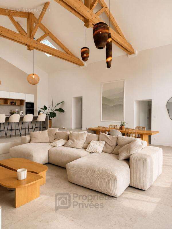 Demeure de prestige - La Seguiniere 5 pièces 175 m2 - photo 2