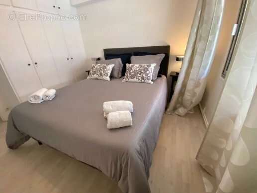 Appartement à VALLAURIS