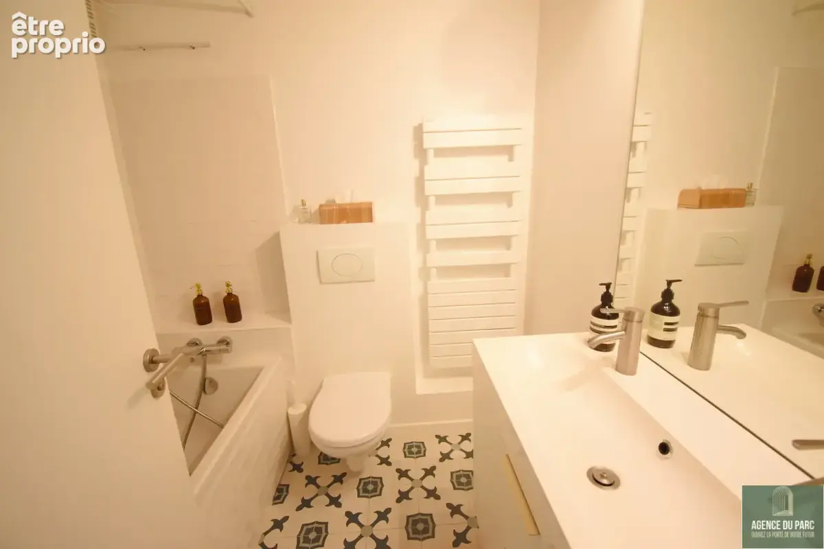 Appartement 92 m2, trois chambres, proche gare - photo 12