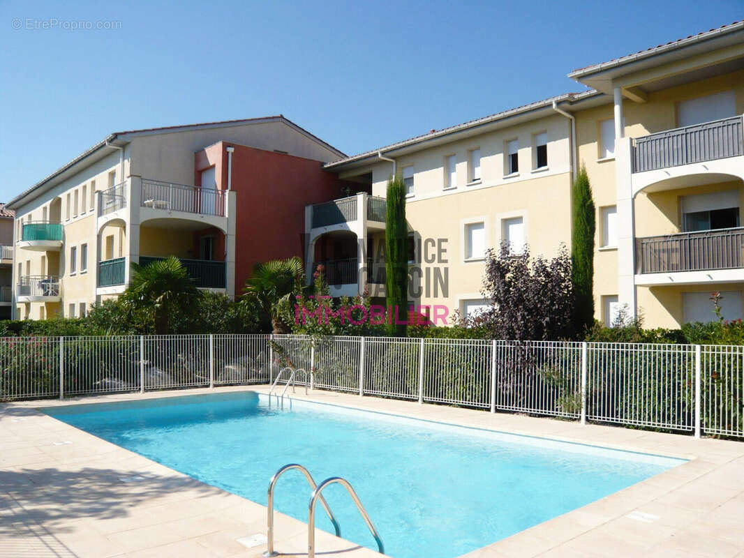 Appartement à L'ISLE-SUR-LA-SORGUE