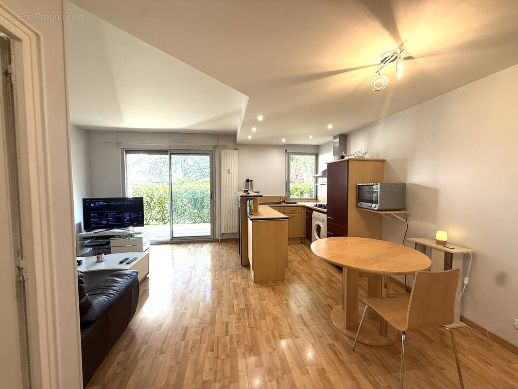 Appartement à BARBERAZ