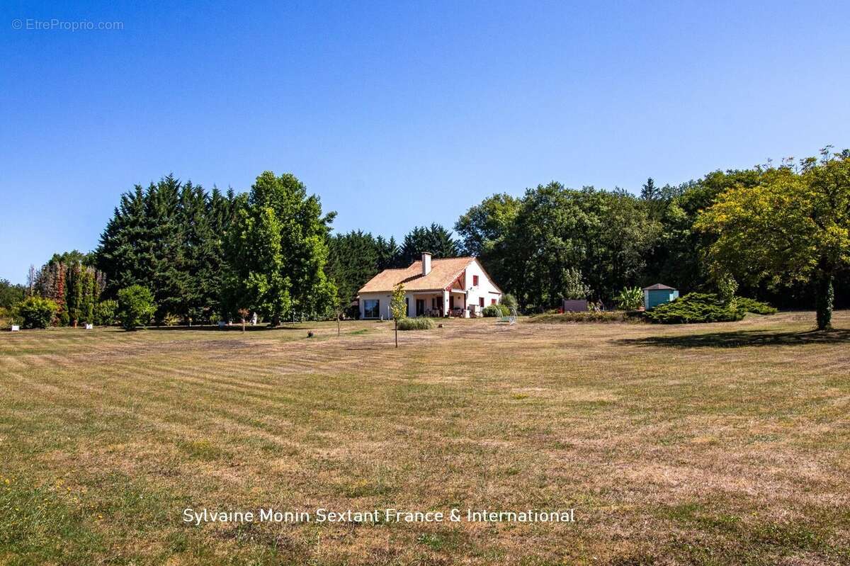 Maison à TOURTOIRAC