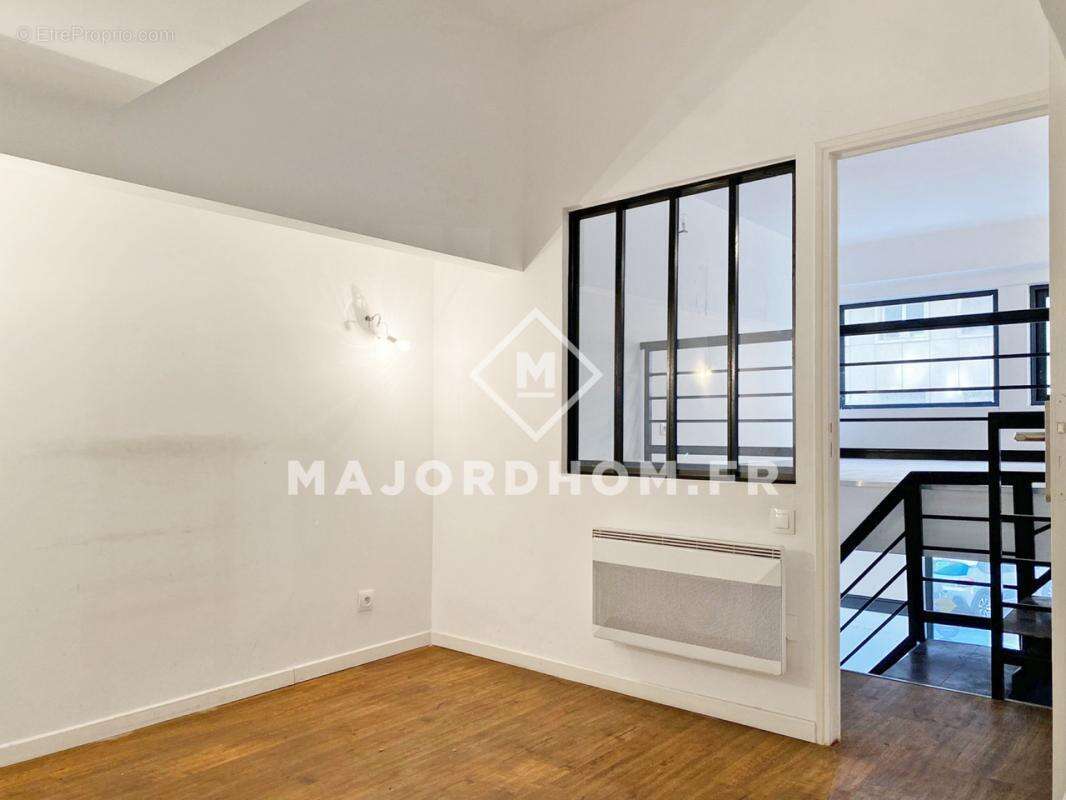 Commerce à MARSEILLE-2E