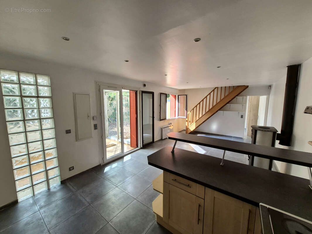 Maison à LE PERREUX-SUR-MARNE