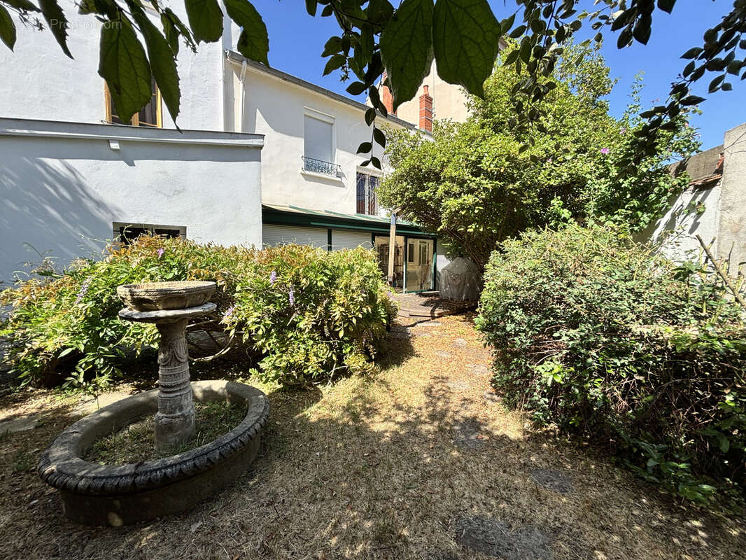 Maison à VICHY