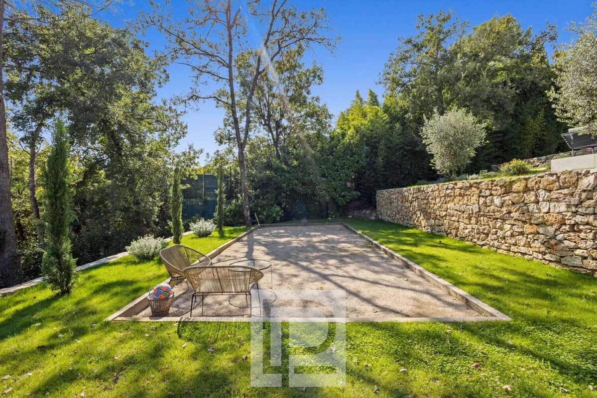Magnifique mas en pierre rénové à Valbonne - photo 33