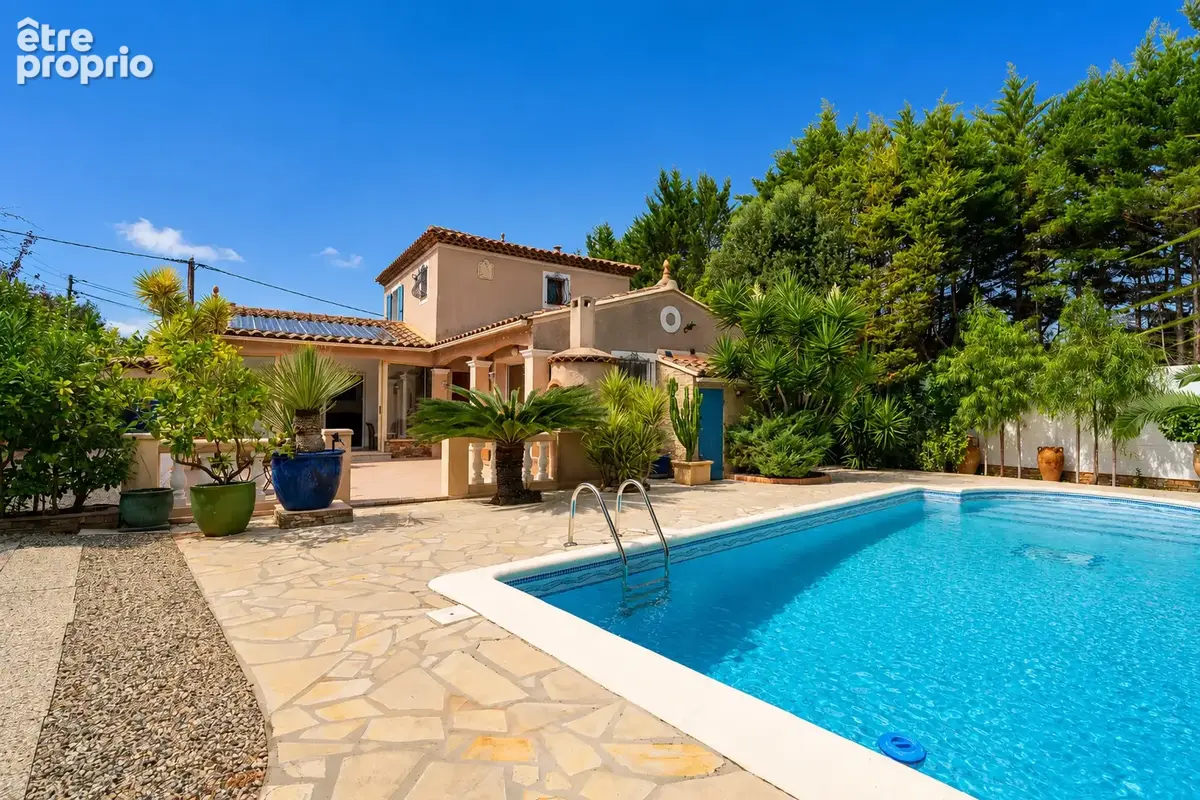 Maison à SIX-FOURS-LES-PLAGES