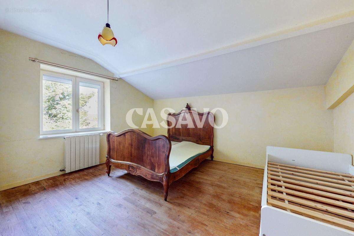 Maison à REVEL-TOURDAN