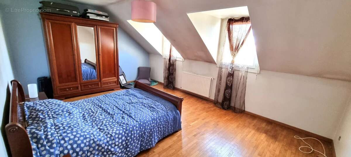 Maison à GARGES-LES-GONESSE