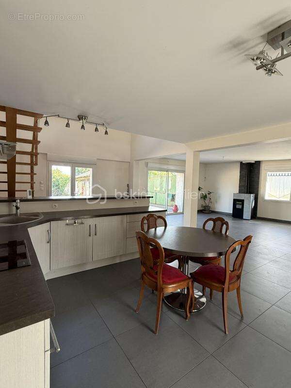 Maison à LA MEMBROLLE-SUR-CHOISILLE