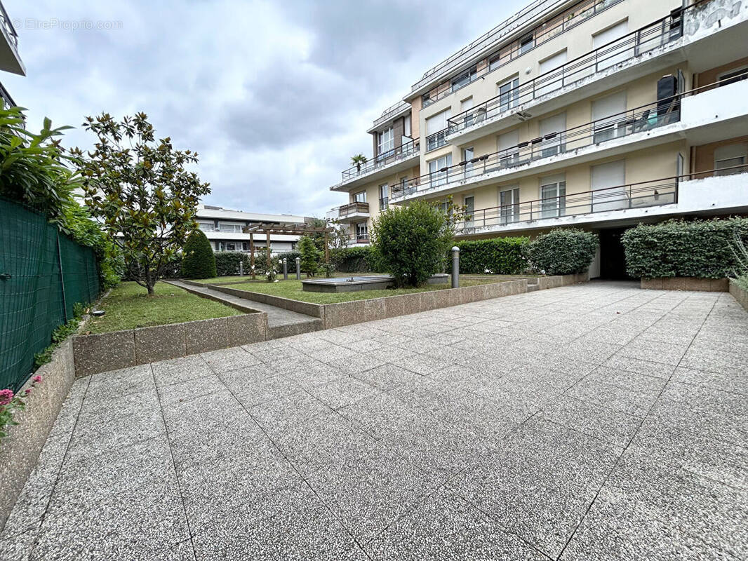 Appartement à ROSNY-SOUS-BOIS