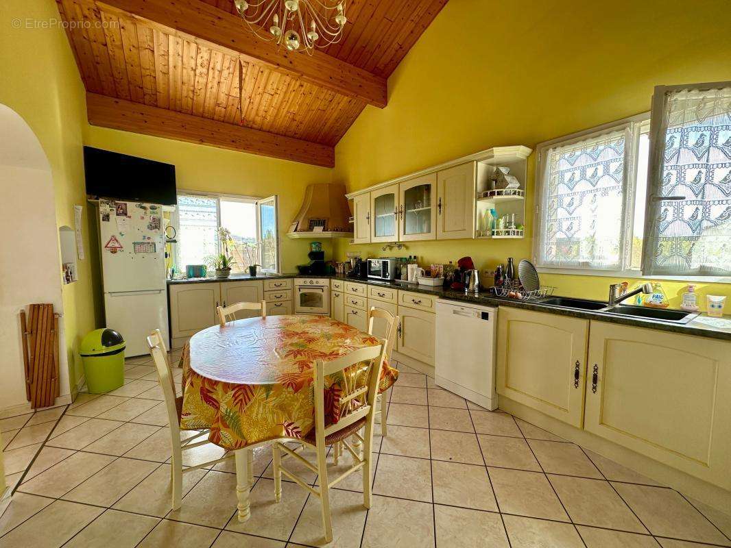 Maison à BELLEGARDE-DU-RAZES