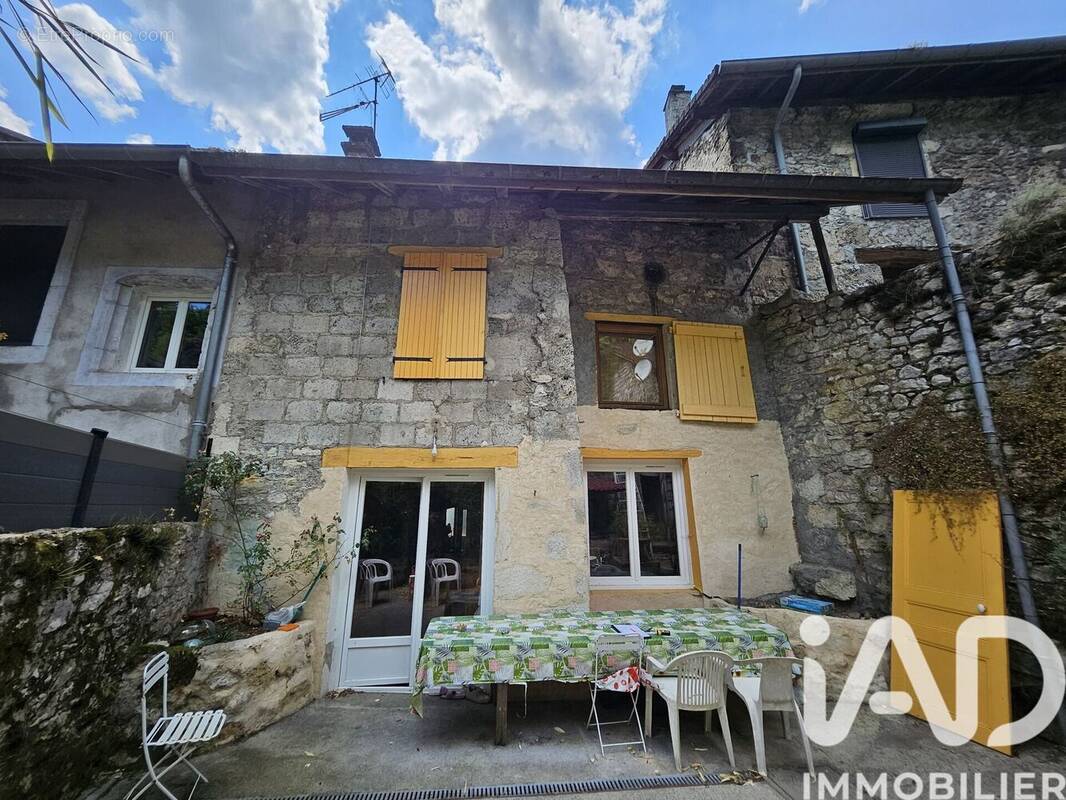 Photo 1 - Maison à ROSSILLON