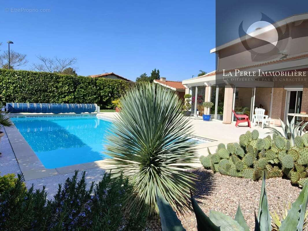 Maison à GRATENTOUR