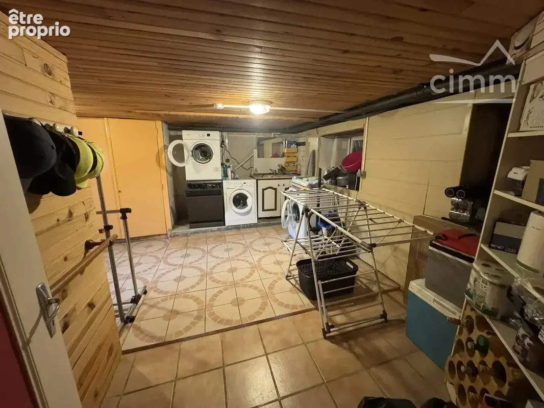Maison individuelle avec garages et jardin - photo 15