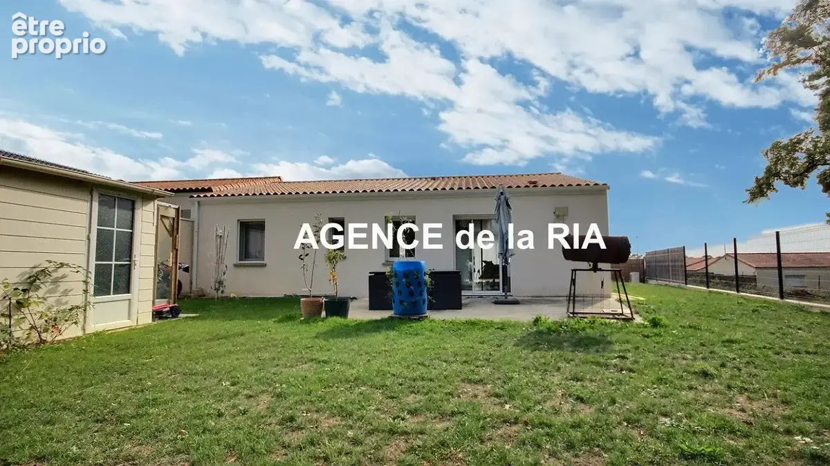 Maison de 2022, 3 chambres et un garage. - photo 9