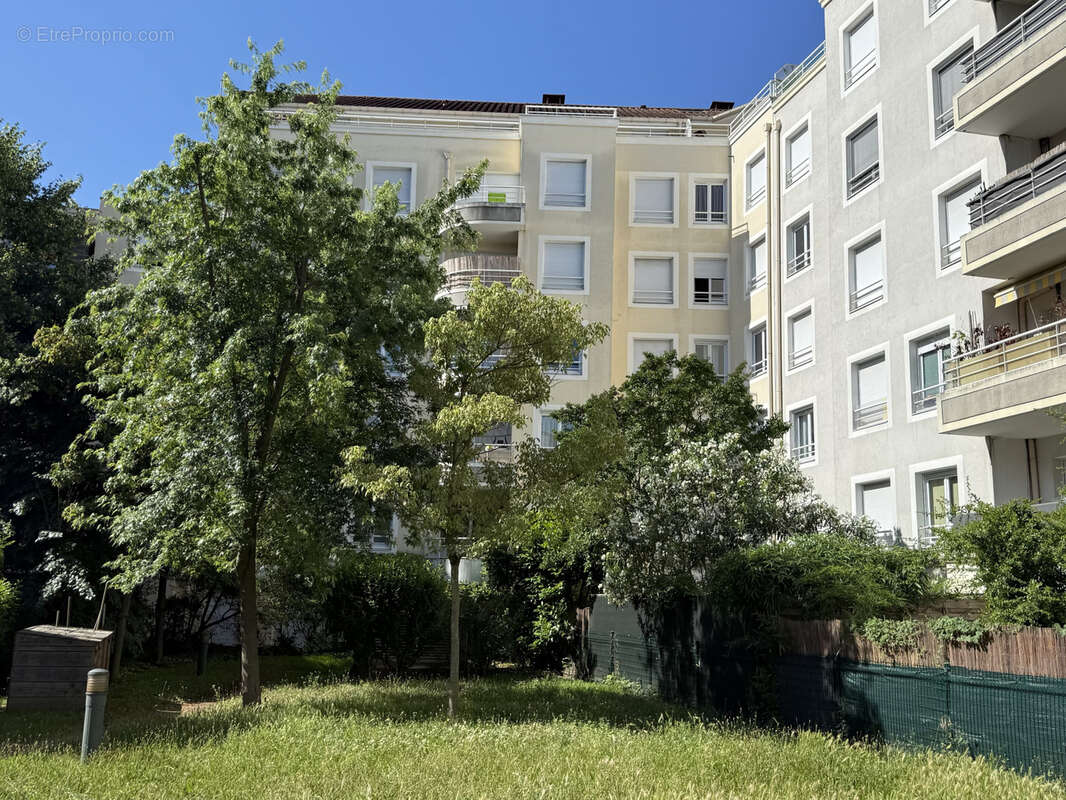 Appartement à VILLEURBANNE