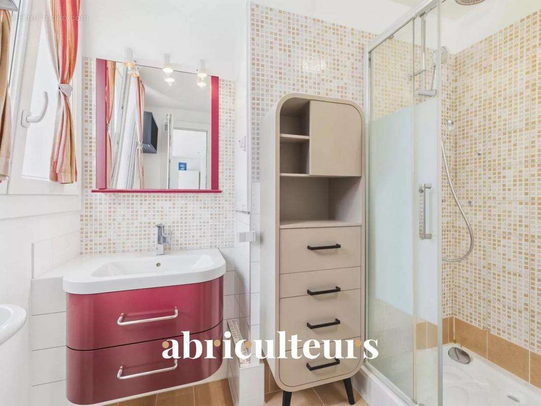 Appartement à MARSEILLE-9E