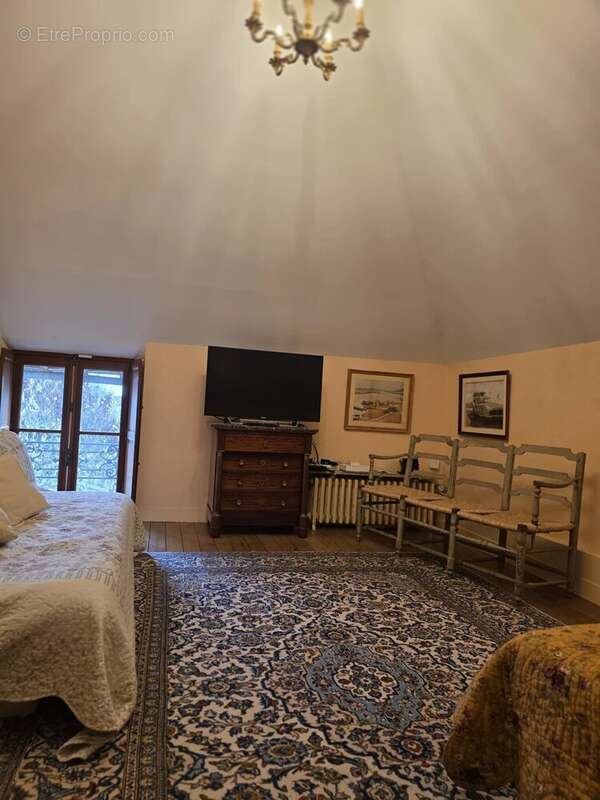 Maison à CONDE-SUR-VESGRE