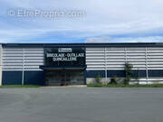 Commerce à MIREBEAU