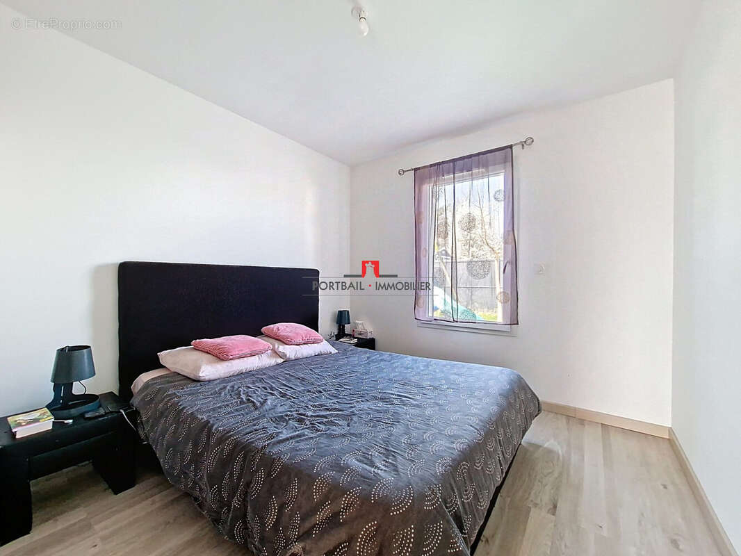 Maison 91 m² à Saint-Andre-De-Cubzac  - photo 5