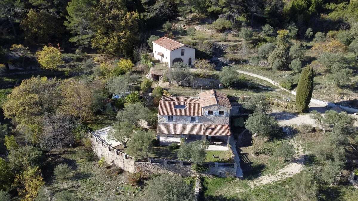 Maison à SEILLANS