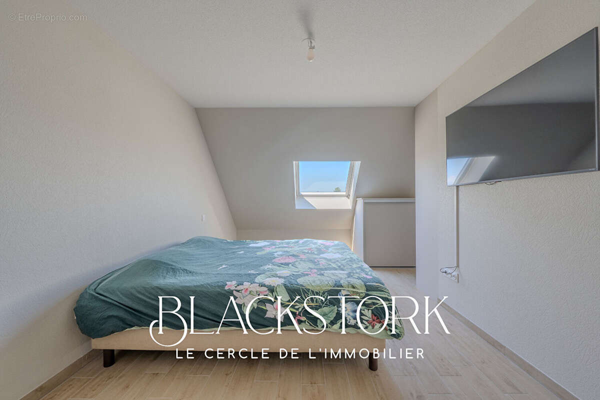 HOERDT - Au calme, dans une copropriété récente avec ascenseur - photo 10