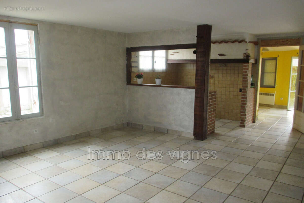 Maison à AMBES