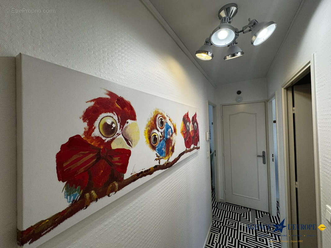 Appartement 69 m² à Vichy  - photo 9