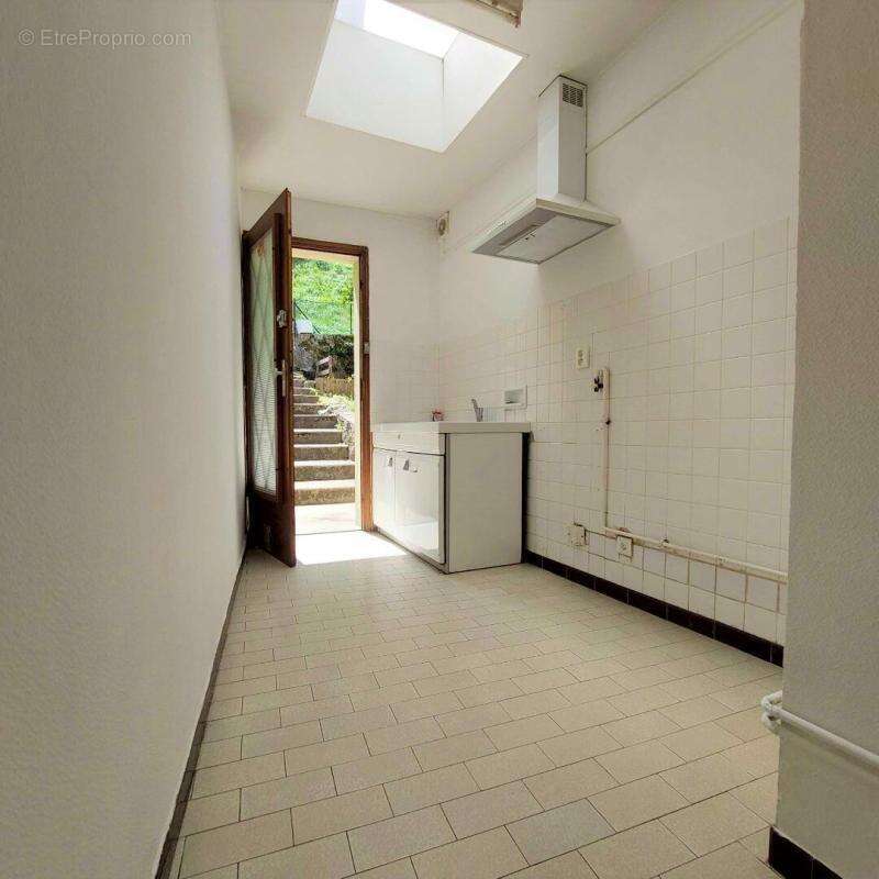 Appartement à SAINT-LAURENT-DU-PONT