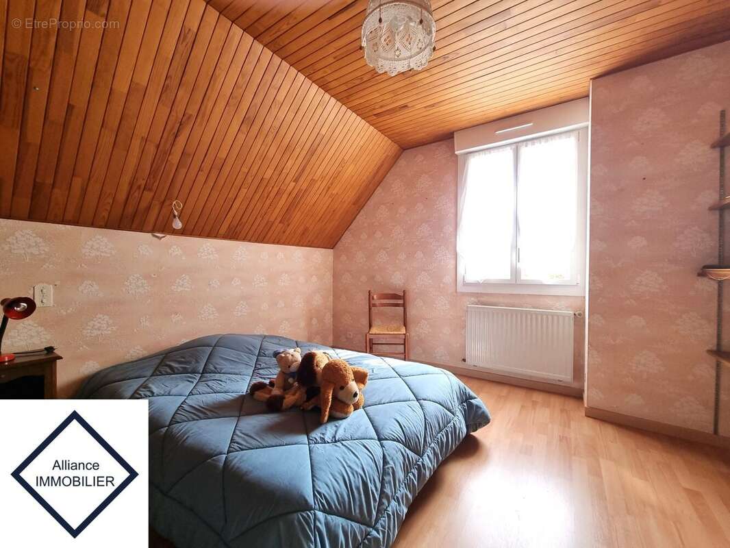 Maison à SAINT-MEEN-LE-GRAND