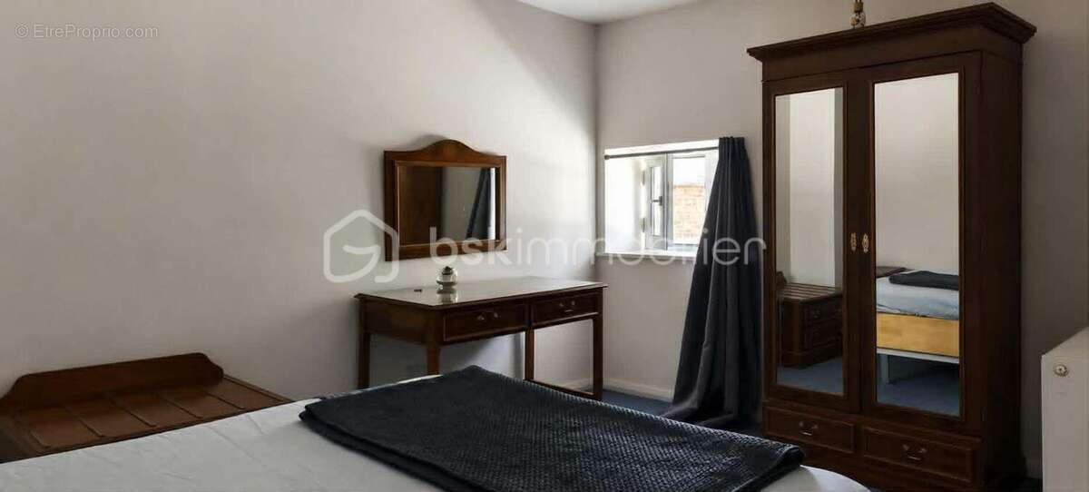Maison en pierre de 163 m2 + Maison d'hôtes de 78 m2 indépendante (Airbnb) - Atelier, cour&jardin - photo 20