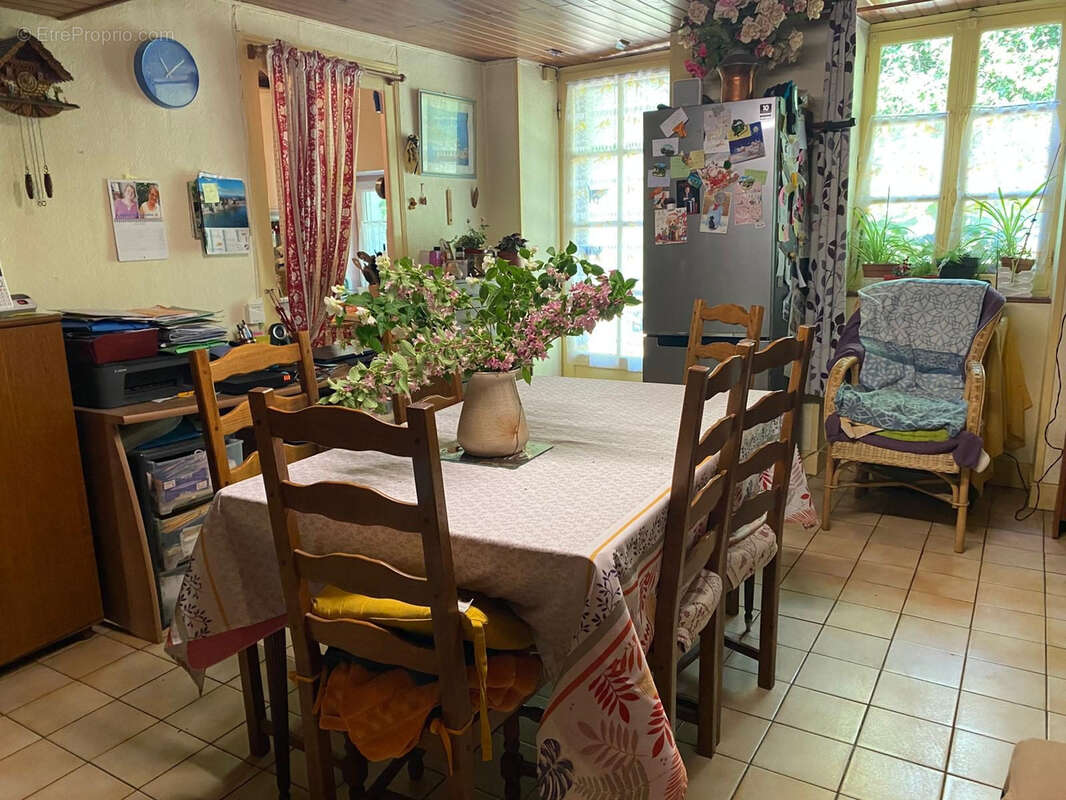 Maison à SAINT-CHRISTOPHE