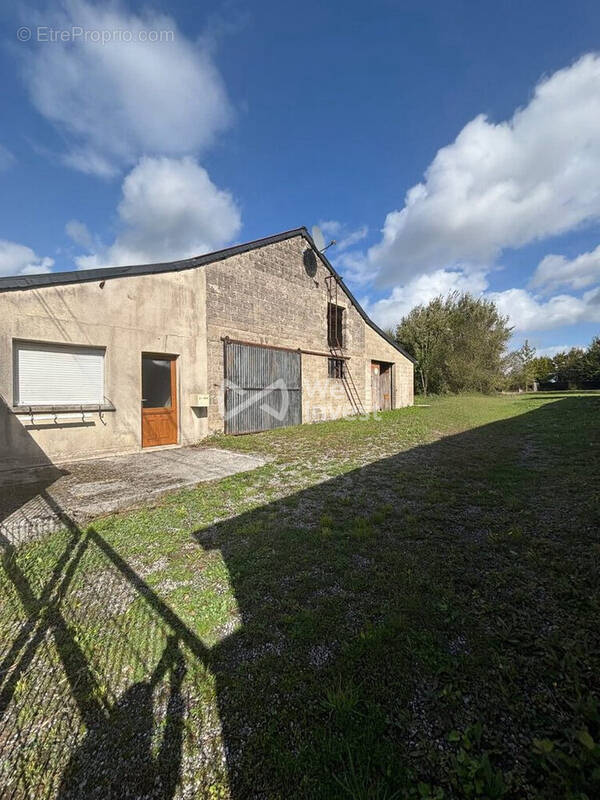 Commerce à LA BOUTEILLE