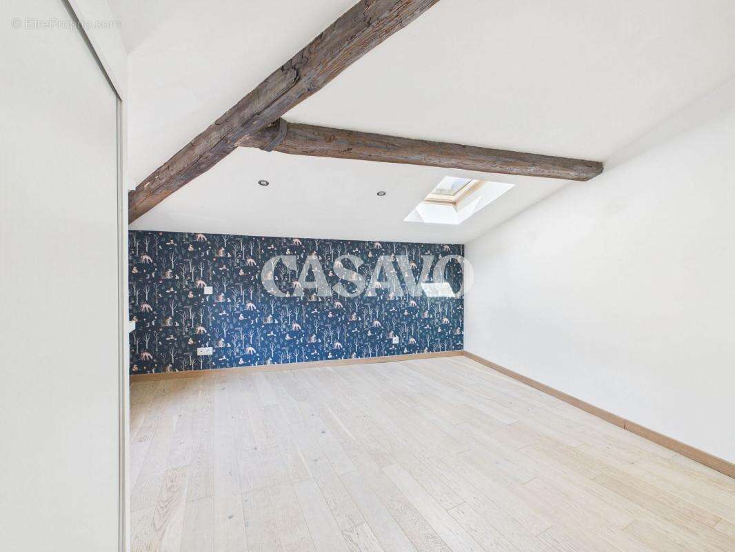 Appartement à LYON-1E