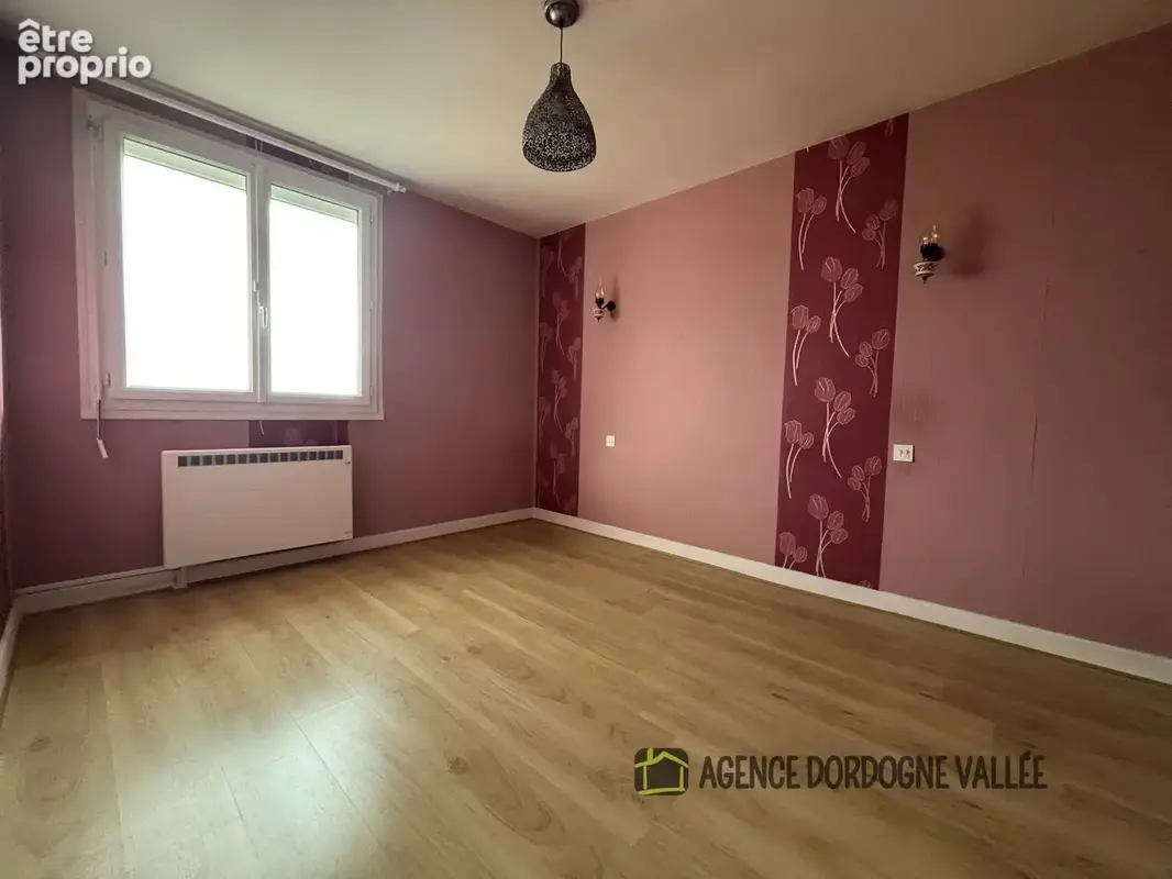Jolie maison sur deux niveaux dans quartier résidentiel - photo 3