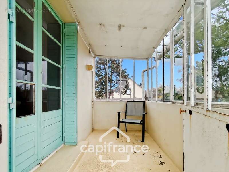 Maison à BESSE-SUR-BRAYE