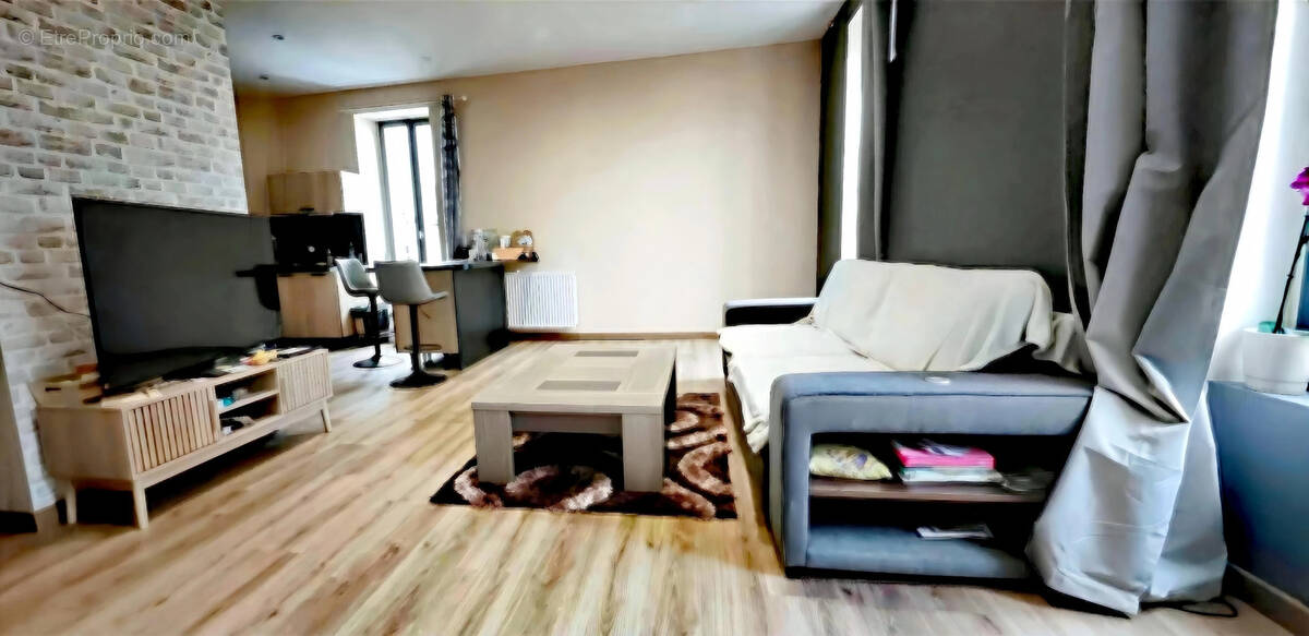 Appartement à CUSSET