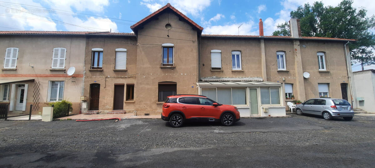 Appartement à SAINTE-FLORINE