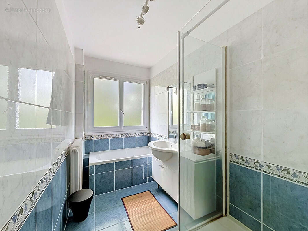 Appartement à JOUARS-PONTCHARTRAIN