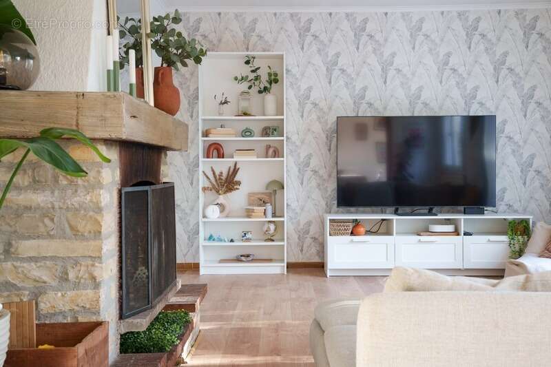 Maison à CHARENTILLY