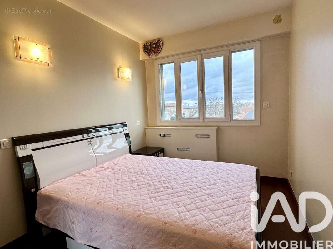 Photo 3 - Appartement à LA COURNEUVE