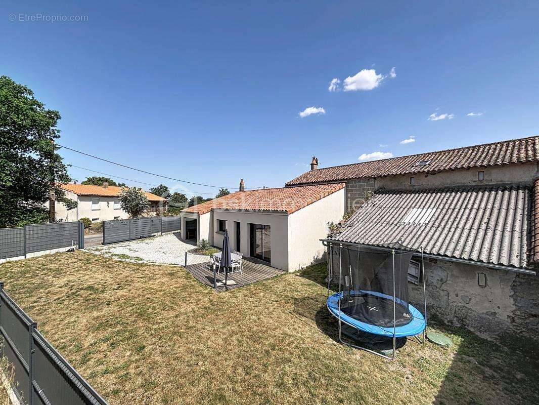 Maison à BRESSUIRE