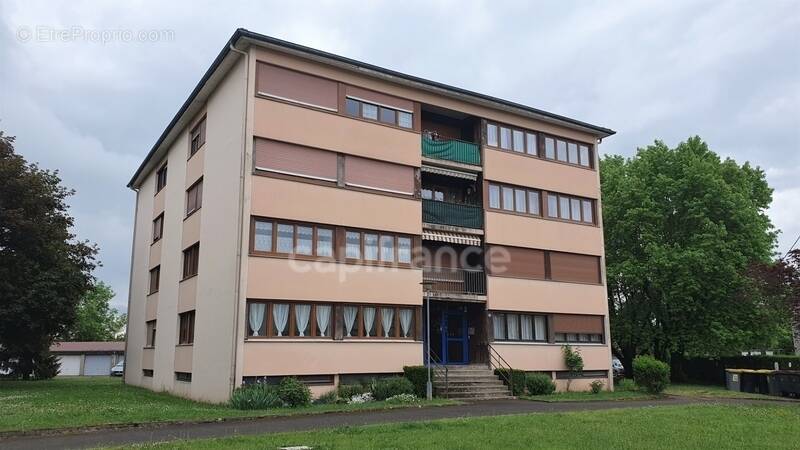 Appartement à SAINT-LOUP-SUR-SEMOUSE