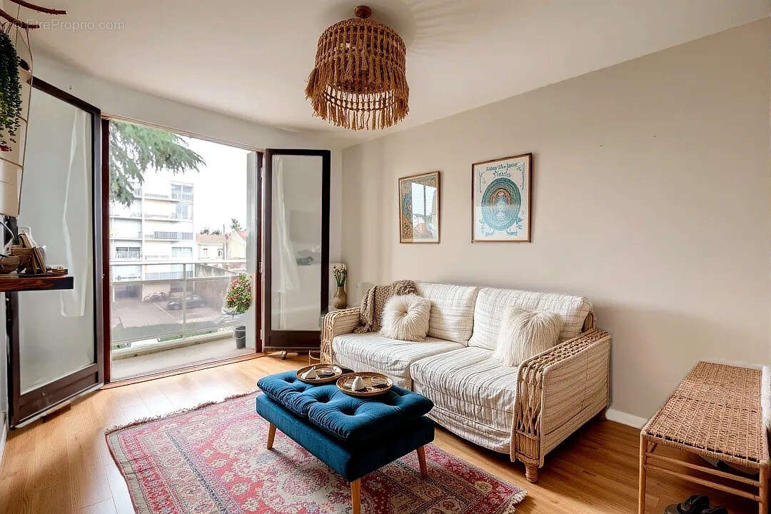 Appartement à BORDEAUX