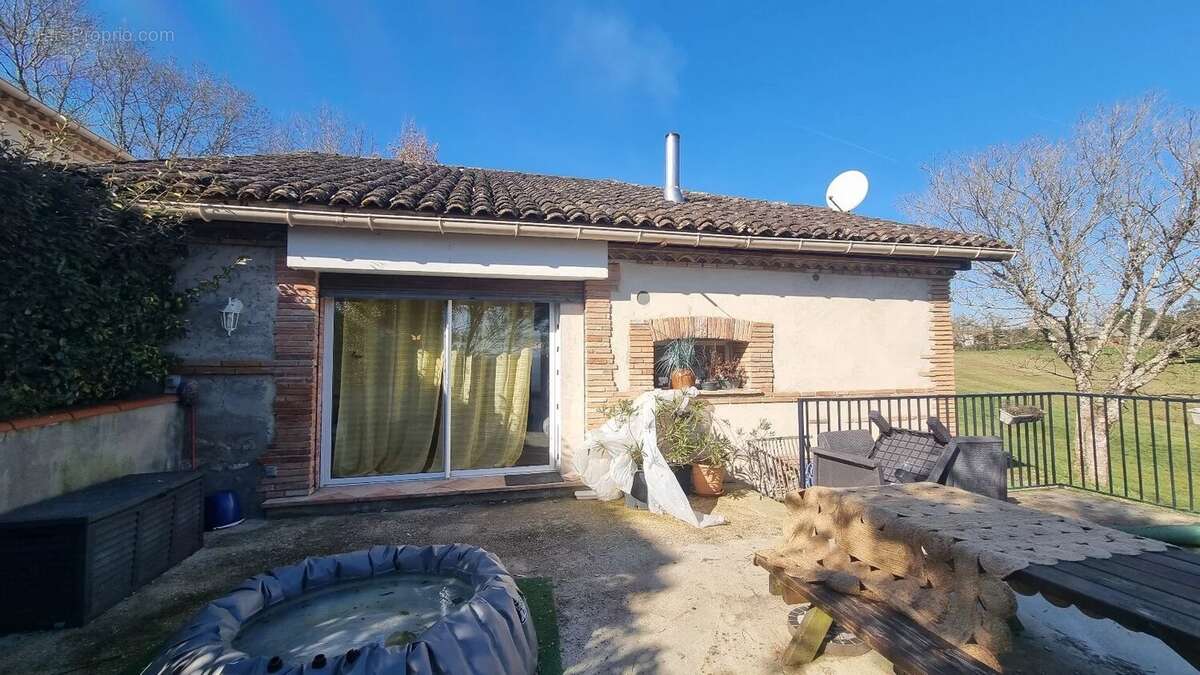 Maison à CAZES-MONDENARD
