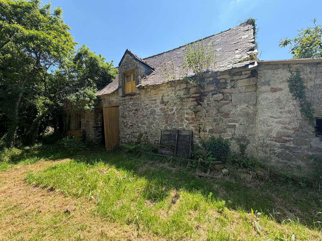 Maison à GUENIN