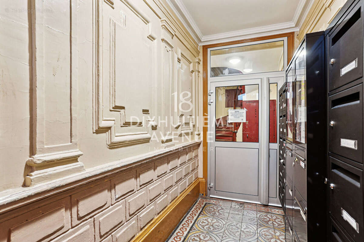 Appartement à PARIS-18E