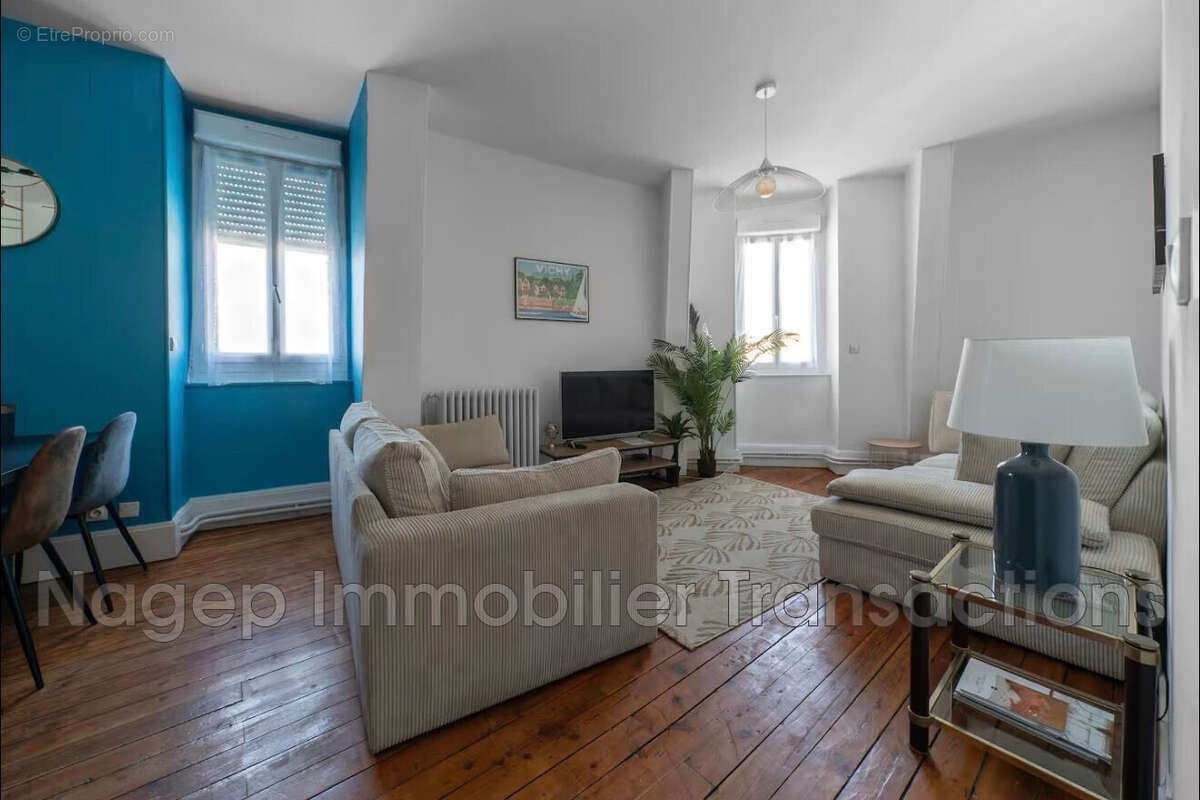 Appartement 99 m² à Vichy  - photo 2