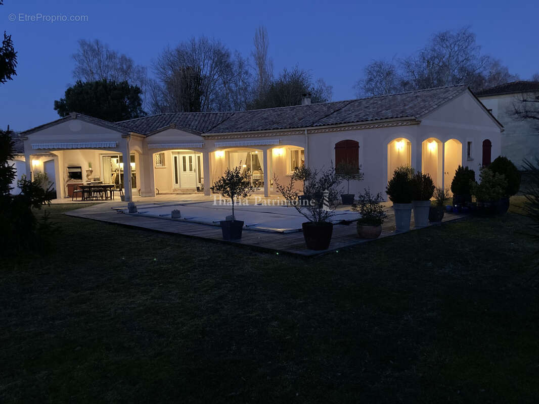 Maison à SADIRAC